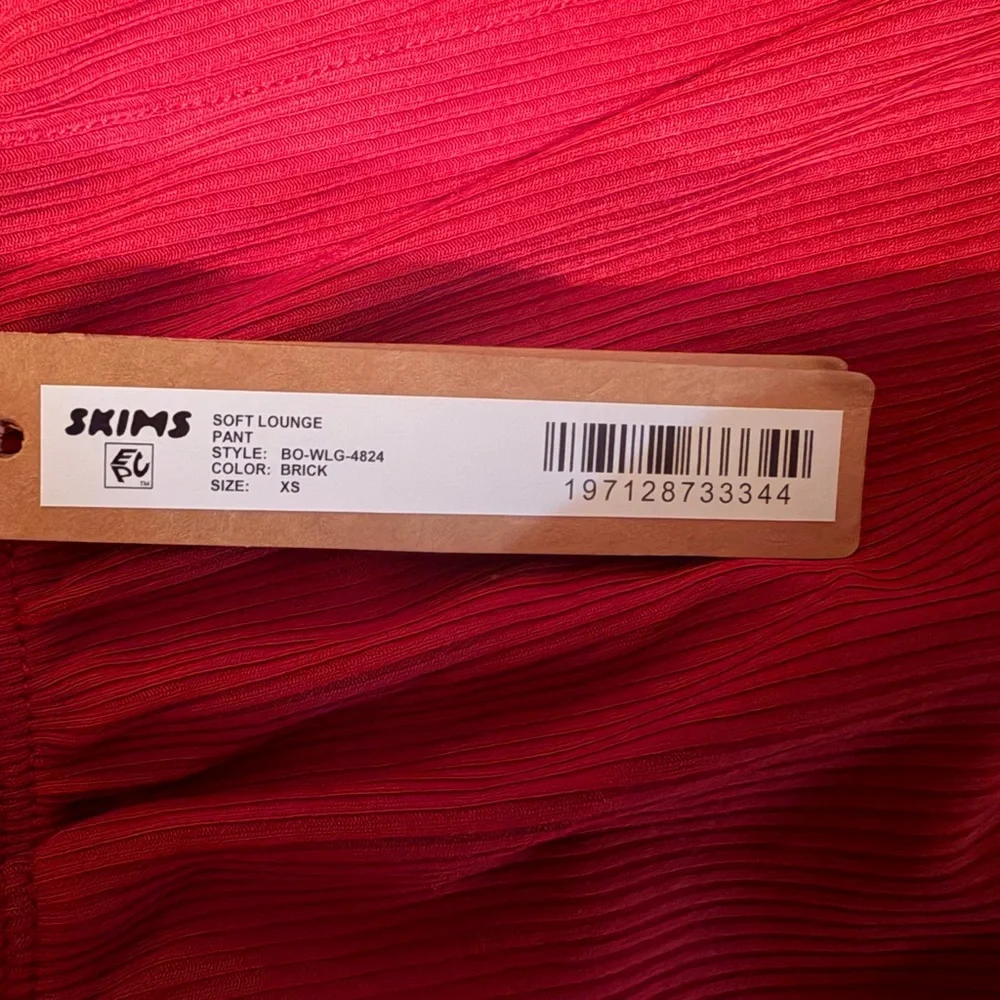 SKIMS Brick Soft Lounge Pants Size XS NWT - Picture 3 of 4